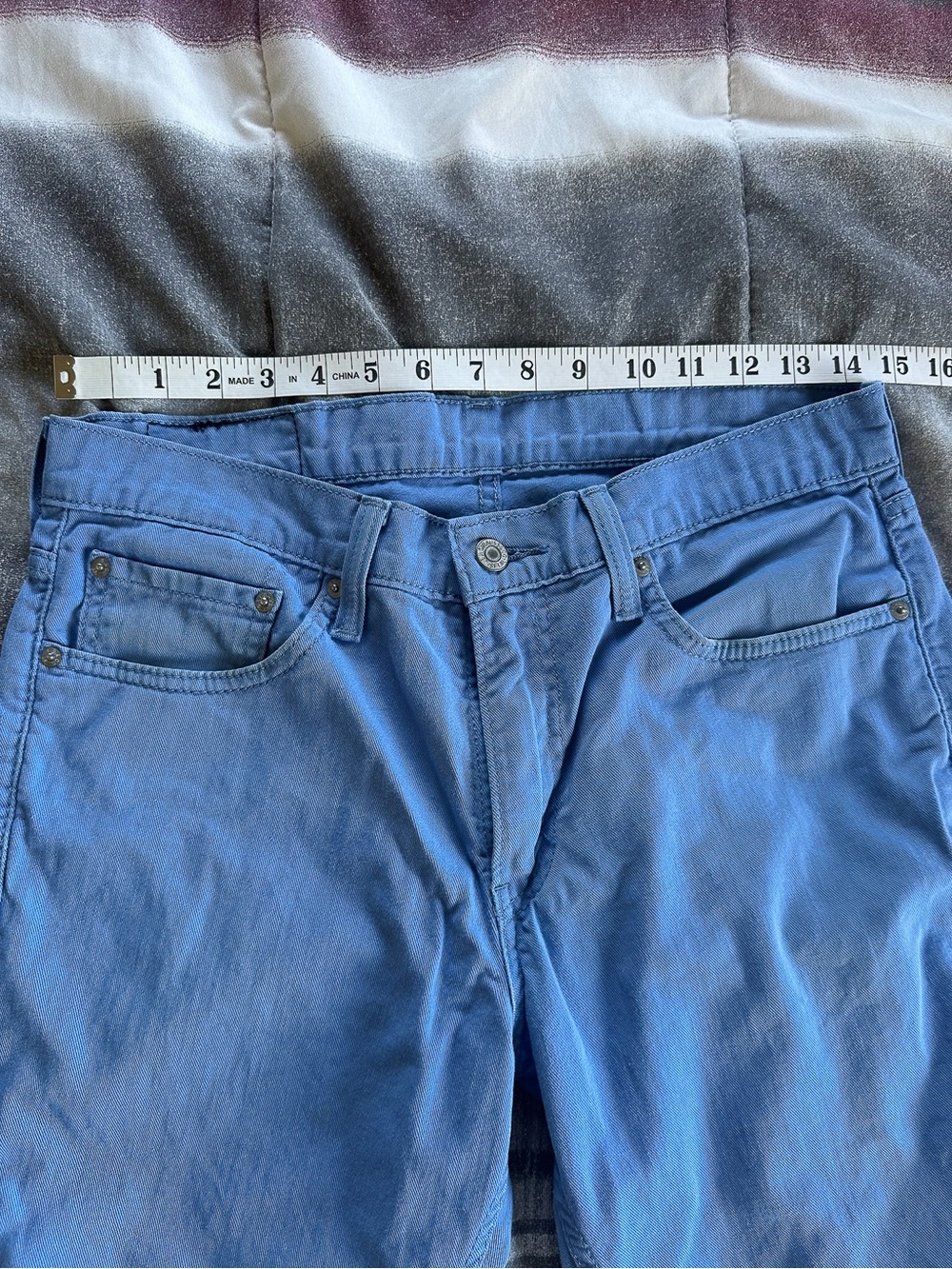 Levi's Men's Slim Jeans in Light Blue - Picture 6 of 8